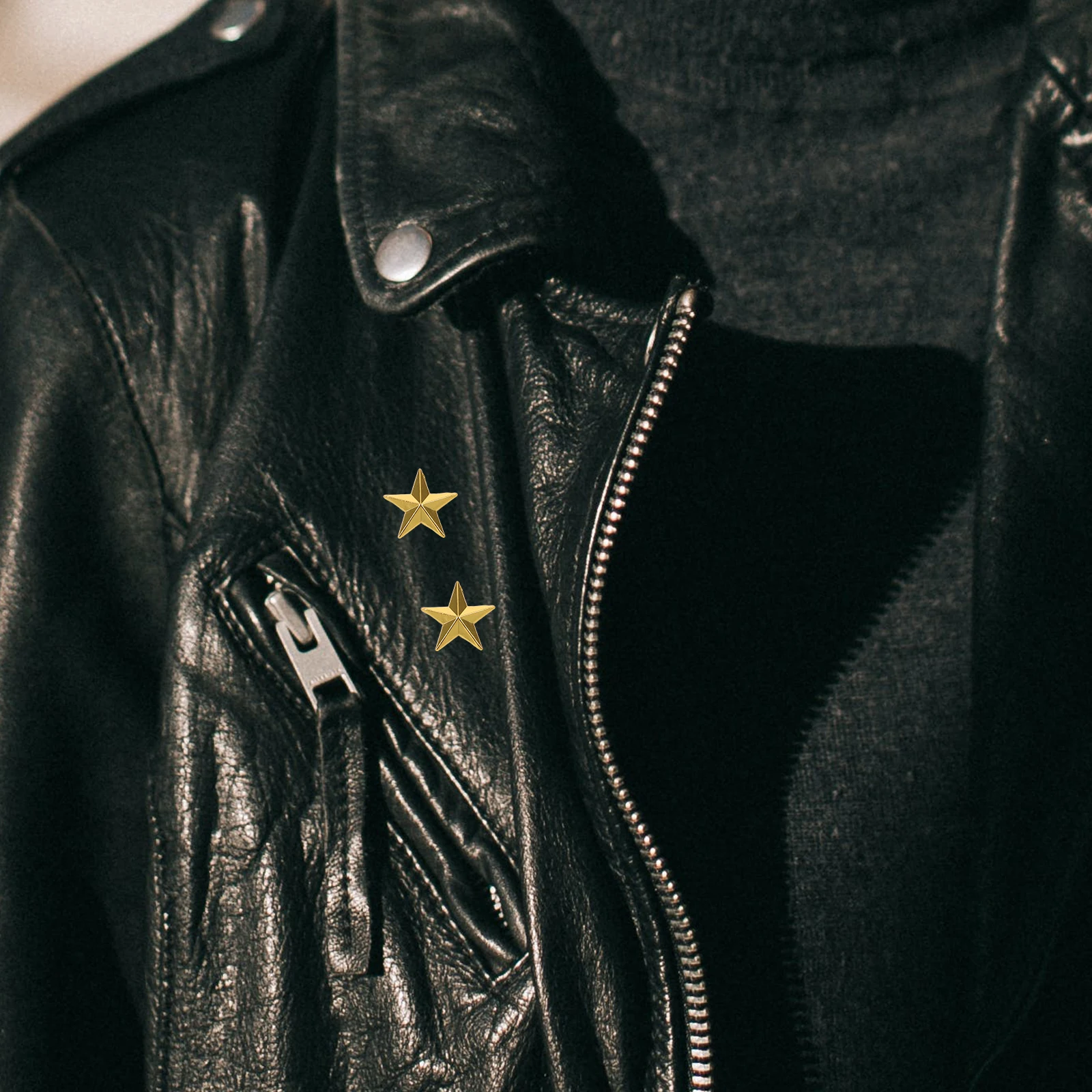 

Pentagram Brooch Star Brooches Gold Lapel Pin Clothing Button Golden Badge Decoration Man