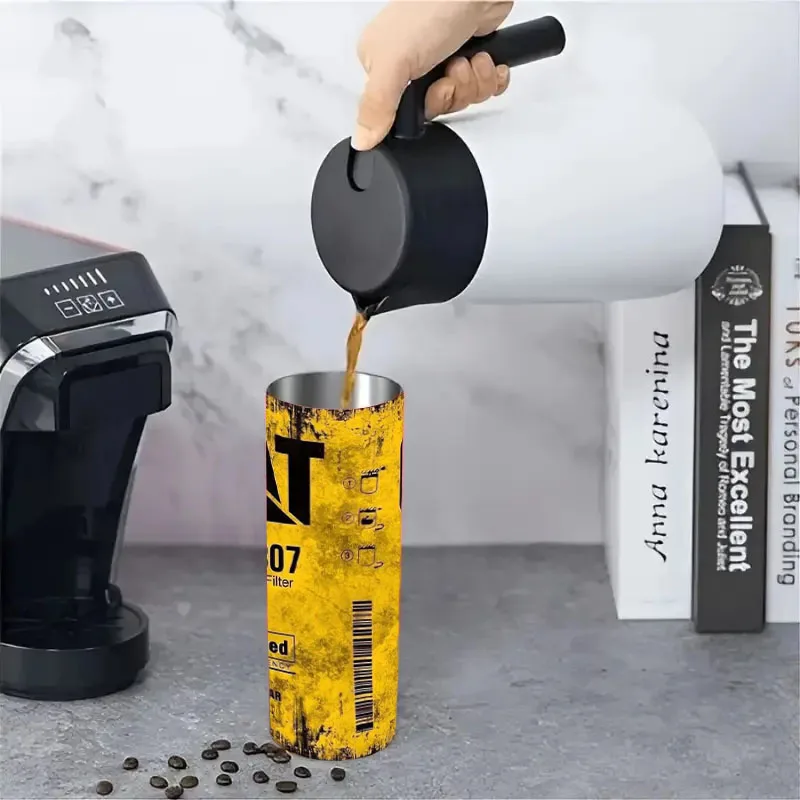 فلتر زيت المحرك المعزول من الفولاذ المقاوم للصدأ سعة 20 أونصة، أصفر مزدوج الجدار مع القش والغطاء، كوب سيارة للمشروبات الساخنة الباردة