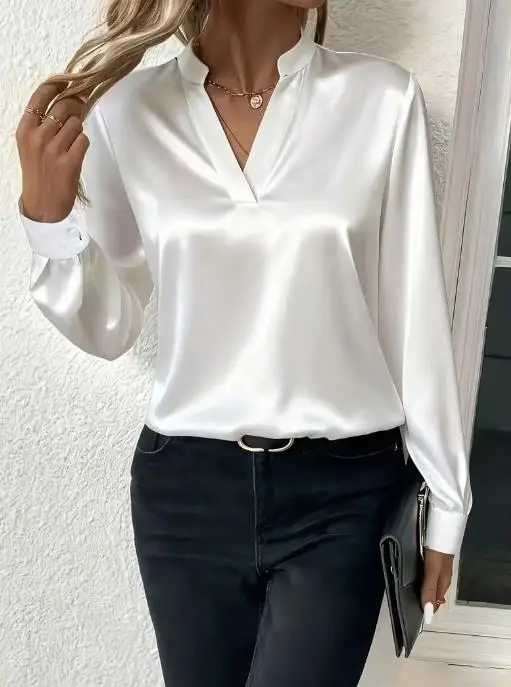 

2025 Autumn/Winter New Women's Fashion Simple Temperament Commuter Multi functional V-neck Loose Women's Shirt Top