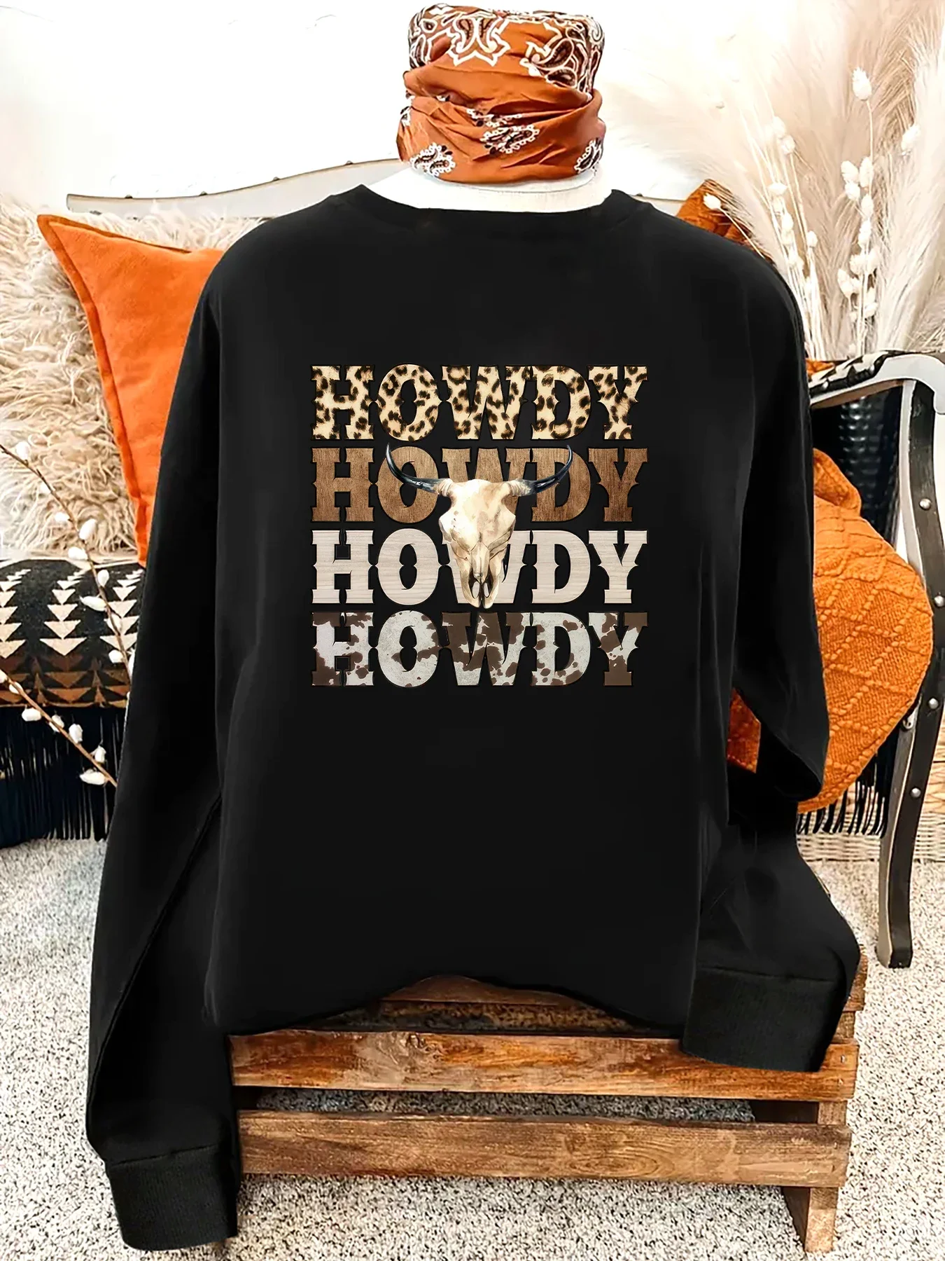 المرأة الغربية الحذاء هوديي الرسم ، أزياء الإناث ، عارضة Crewneck البلوزات ، نمط رعاة البقر ، Y2K