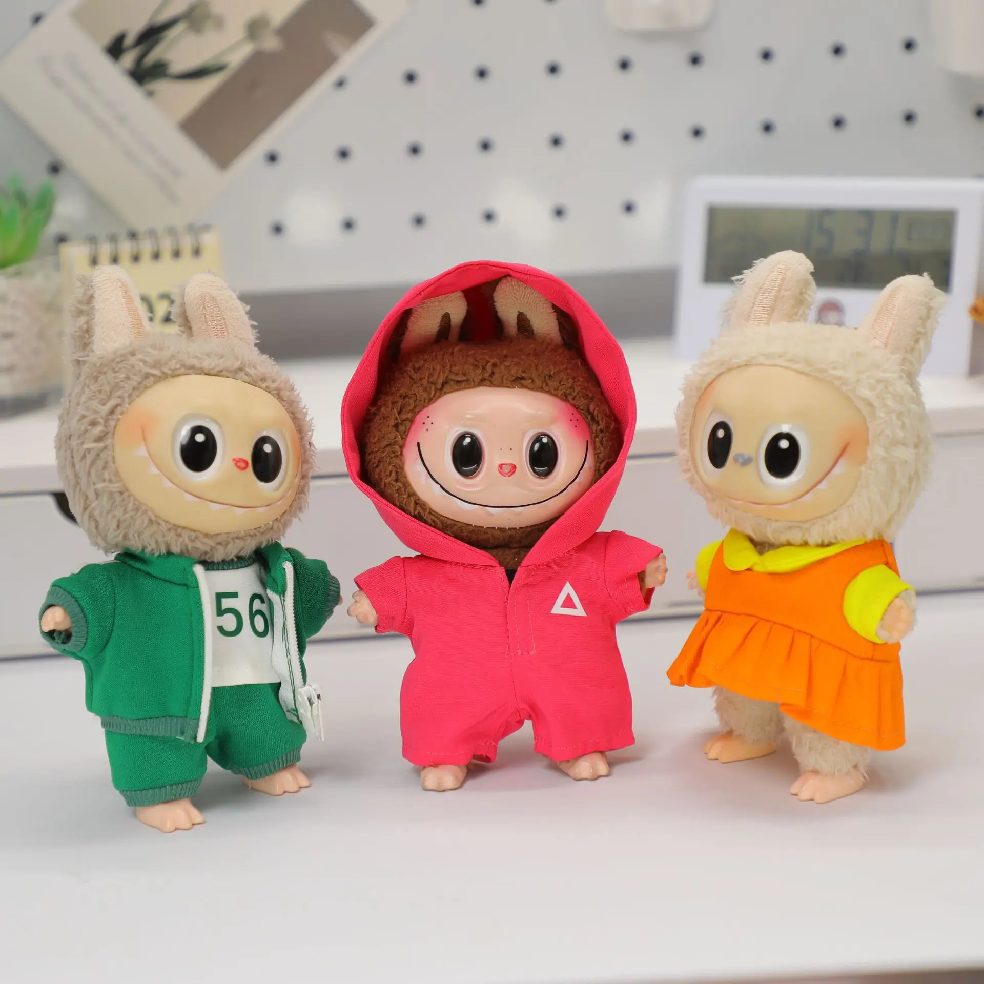 

For Labubu Cloth Funny Seafood Game Serie Doll Clothes Participants Organizer Casual Outfits Mini Plush Doll Accessories New Hot