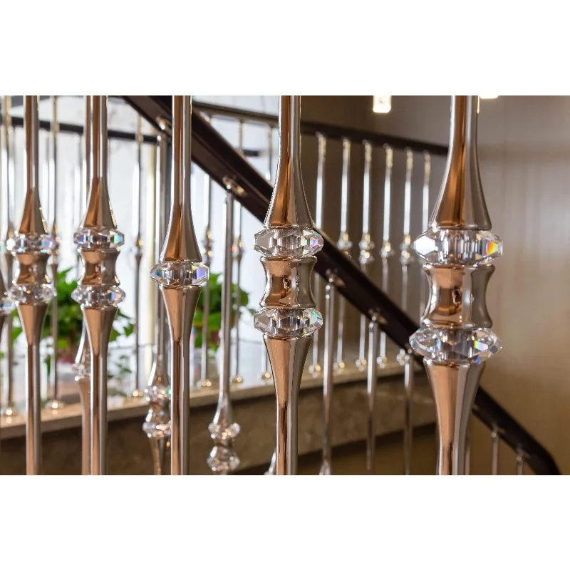 التخصيص حجم مخصص الدرابزين المعدنية الأوروبية الكلاسيكية الدرابزين الحديثة الفرنسية نمط النحاس الألومنيوم درج الدرابزين