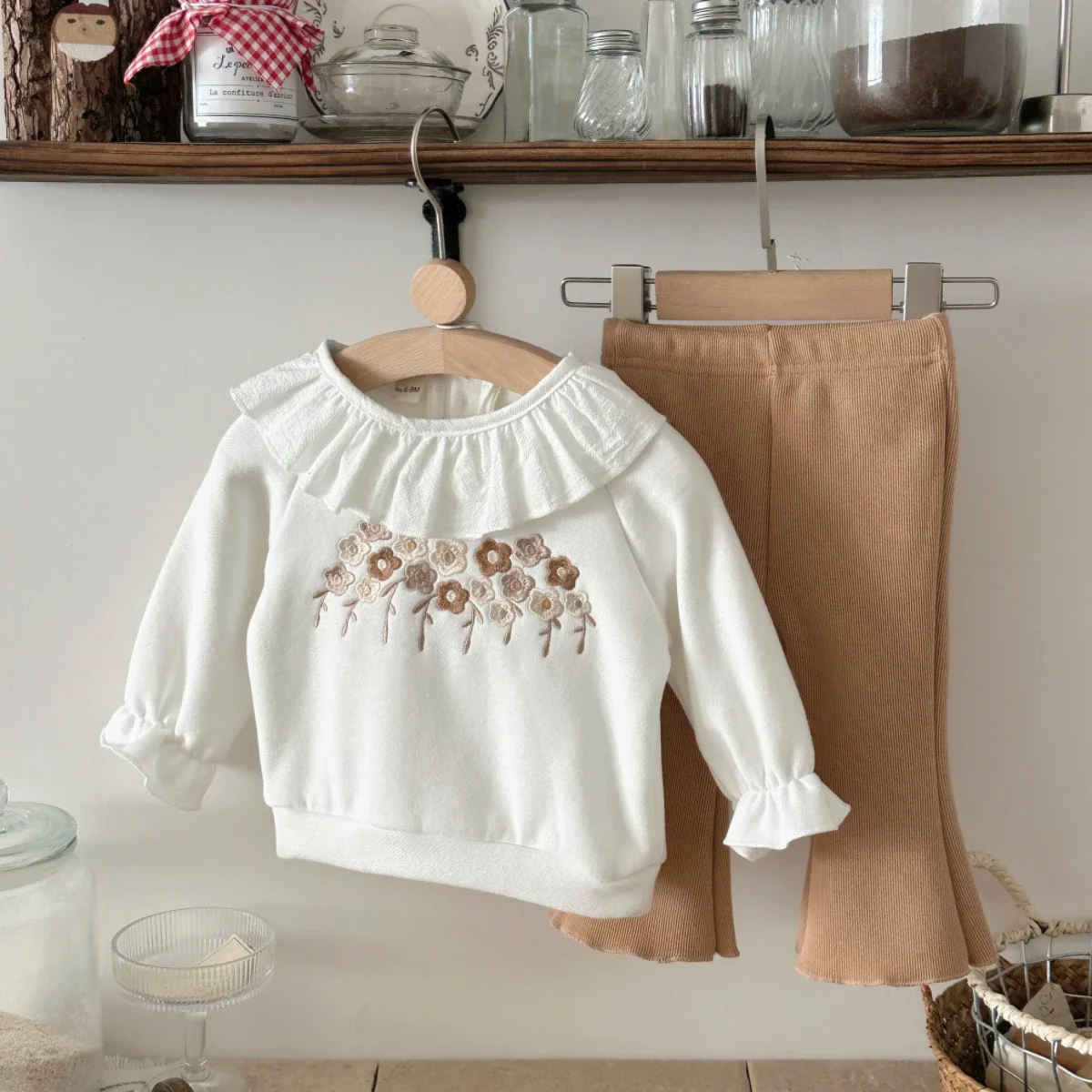 Cotton Plush Thick Sweatshirts Girls Toddler New Winter Clothing Floral Embroidery Pullovers Solid Flared Pants 2pcs Outfit