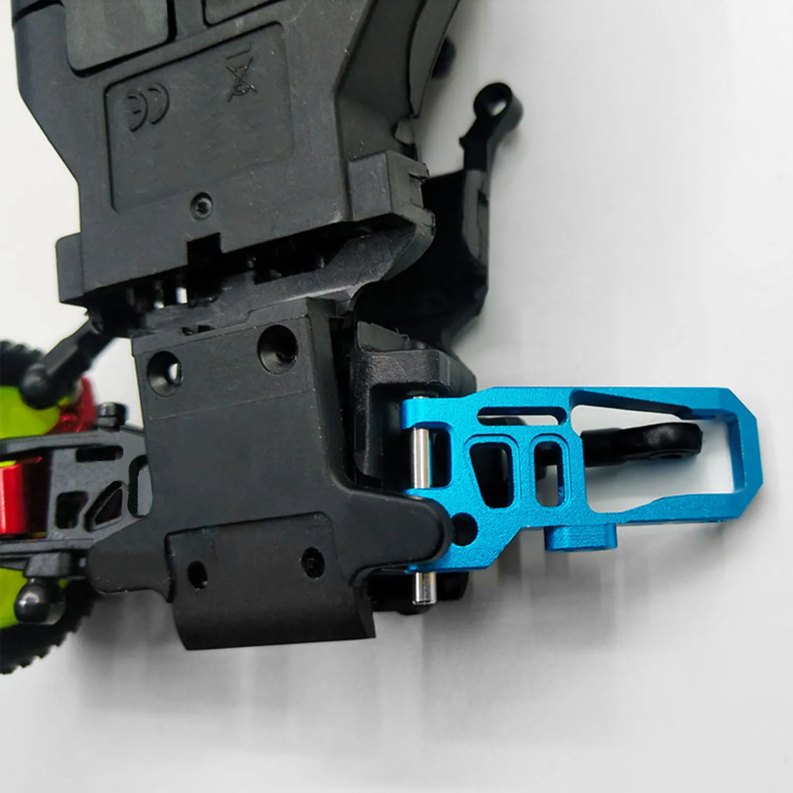 2 piezas de repuesto para coche de control remoto, brazos oscilantes inferiores delanteros y traseros, accesorios de Metal para BUGGY de MINI-Z