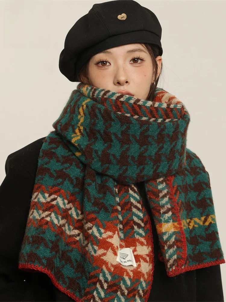 canary-kiss-women's-thiened-warm-scarf-luxury-feelings-autumn-winter-faion-accories-thiened-ne-warmer