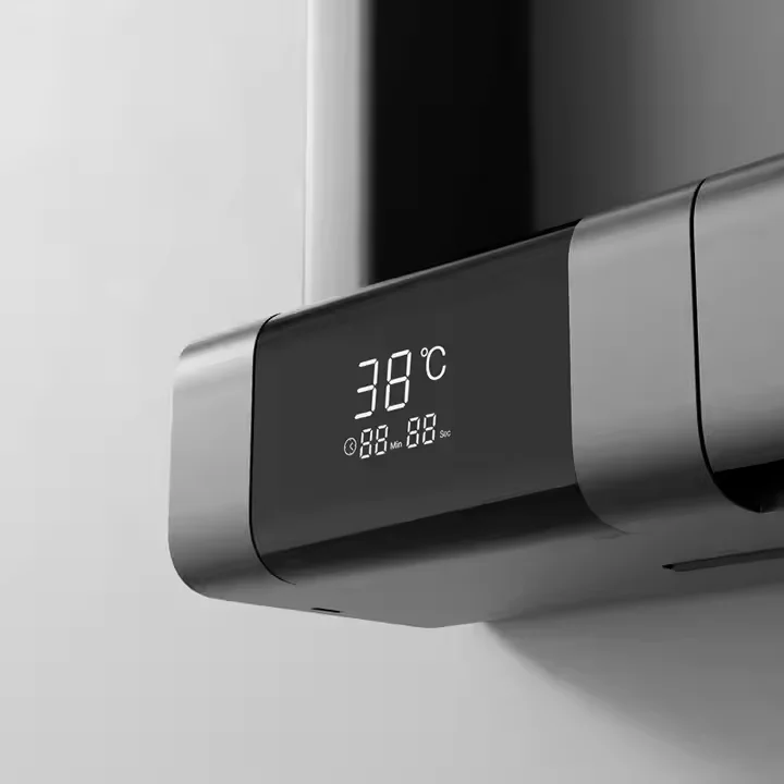 Set soffione doccia a pioggia in rame Display digitale Rubinetto a diodi emettitori di luce Rubinetti per vasca domestica Ceramica a temperatura costante