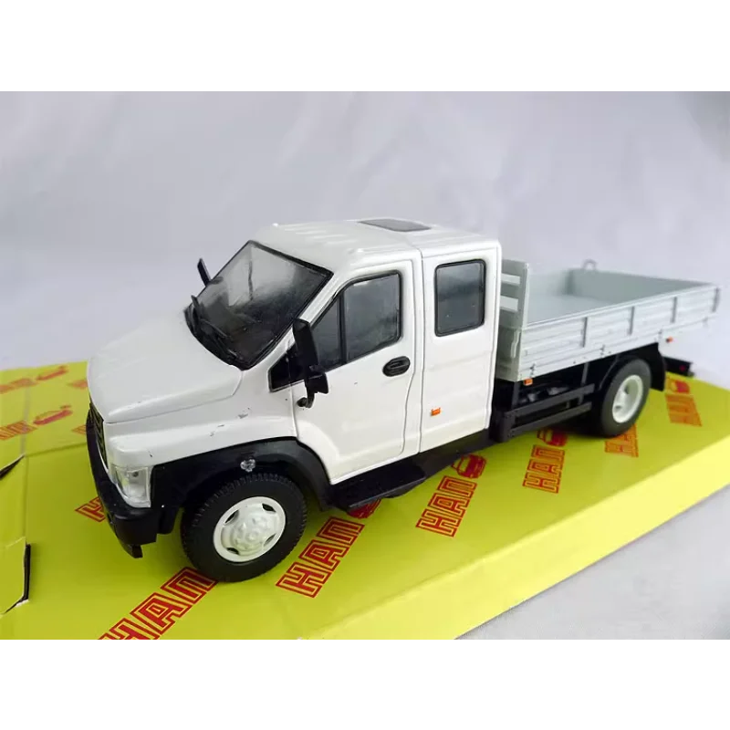 

Diecast ABTONPOM 1:43 Scale RA3 C42 R33 Soviet Union Russian Civilian Pickup Alloy Car Model Collectible Toy Gift Souvenir