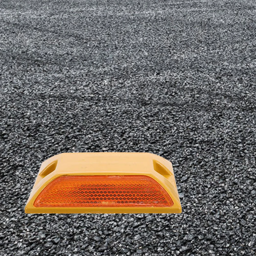 

Plastic Road Studs Reflective Markers Night Visibility Pavement Driveway Highway Traffic Guidance Safety Cone
