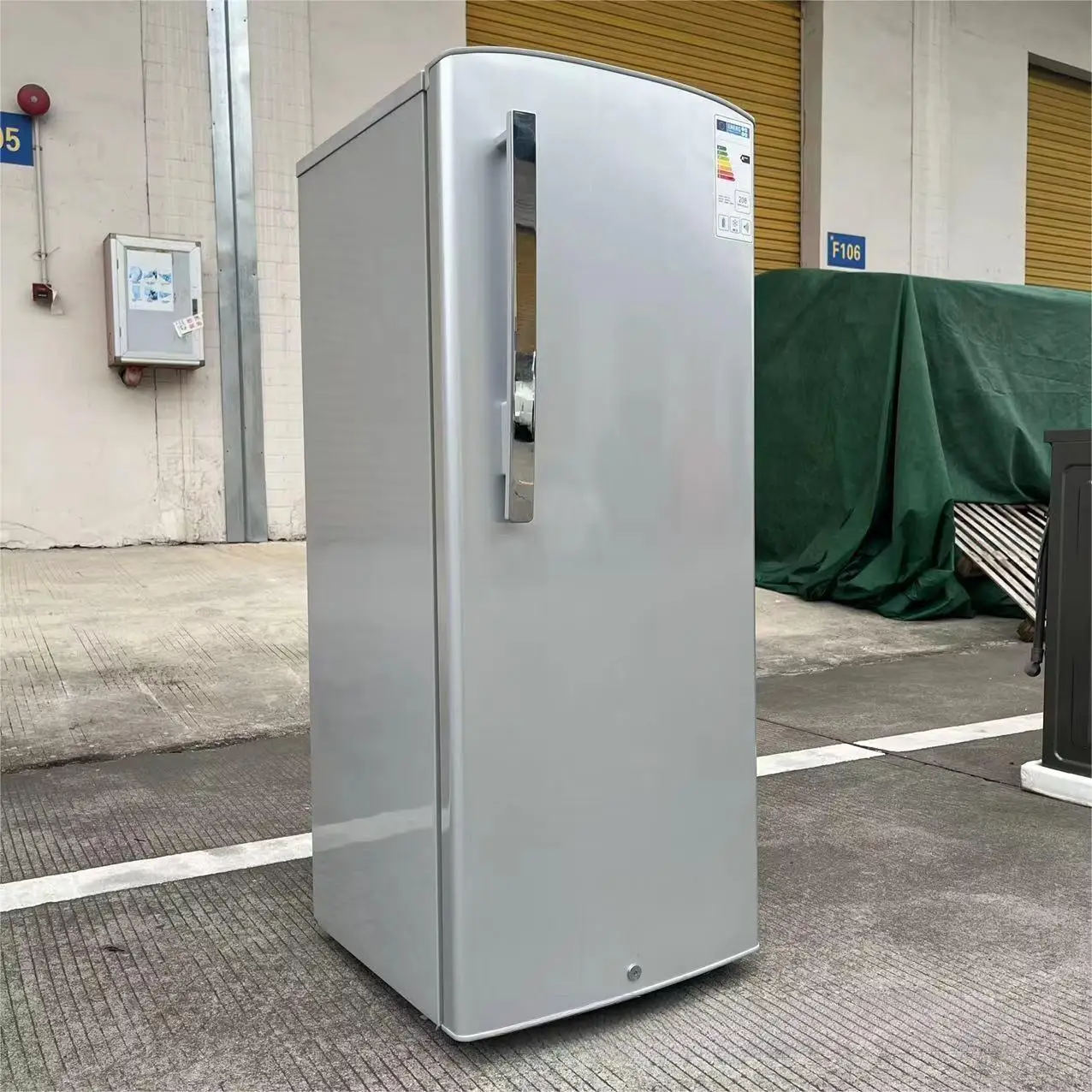 150L Doppeltür-Kühlgeräte mit großem Fassungsvermögen, Kühlschrank mit Gefrierfach oben, Kühlschränke und Gefrierschränke für Zuhause und Gewerbe