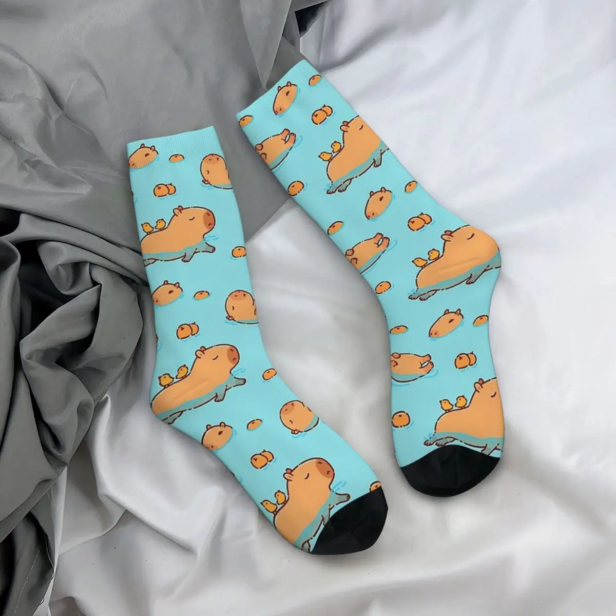 Retro Schwimmen mit Orangen Herren socken Capybara Unisex Neuheit nahtlos gedruckt Happy Crew Socken Geschenk