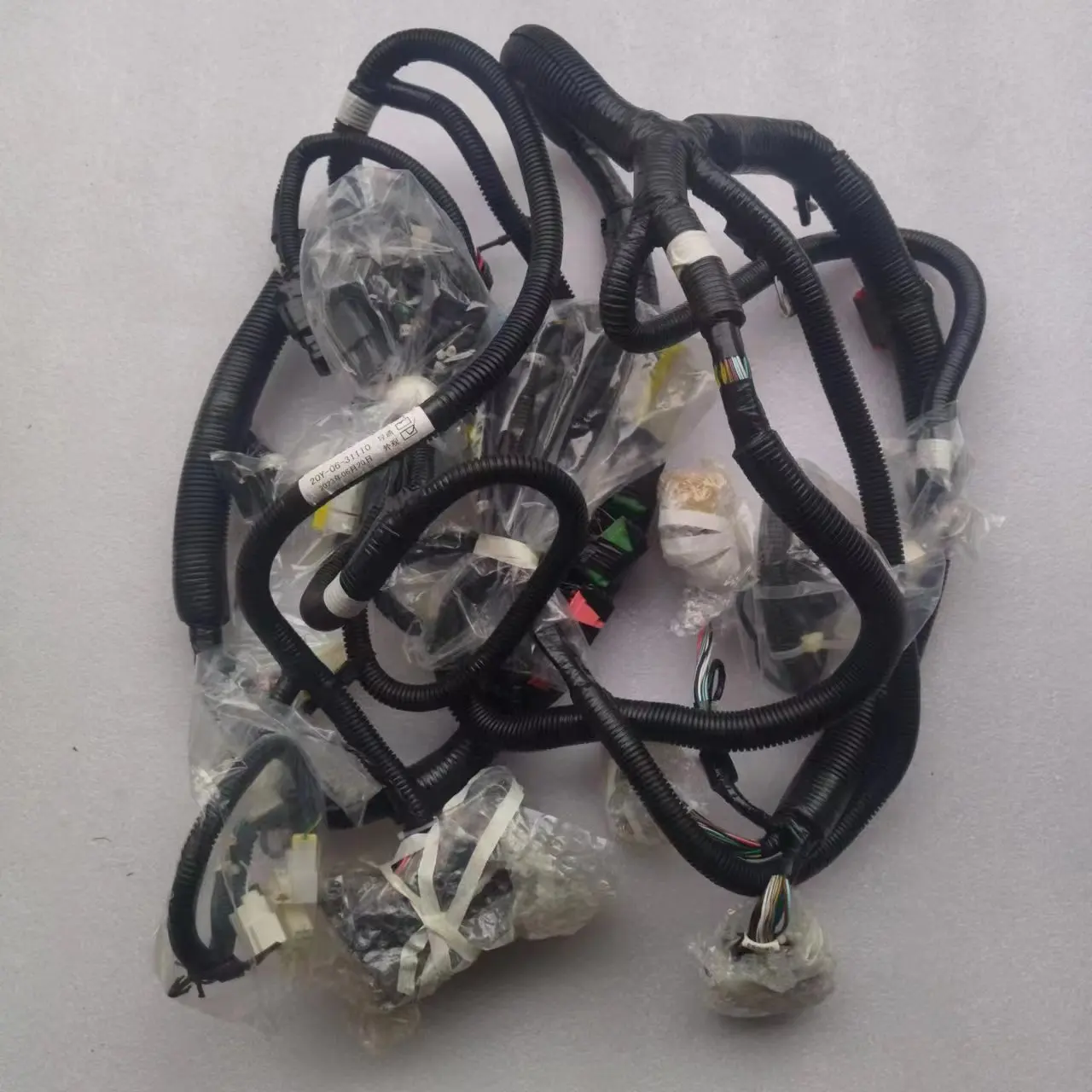 

PC200-7 External Outer Wiring Harness 20Y-06-31611 Excavator Parts