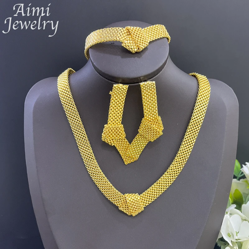 Dubai 18K Gold Earrings Necklace Bracelet Jewelry Set Fashion Women Africa Luxury Punk Jewellery Choker Wholesale Accessaries