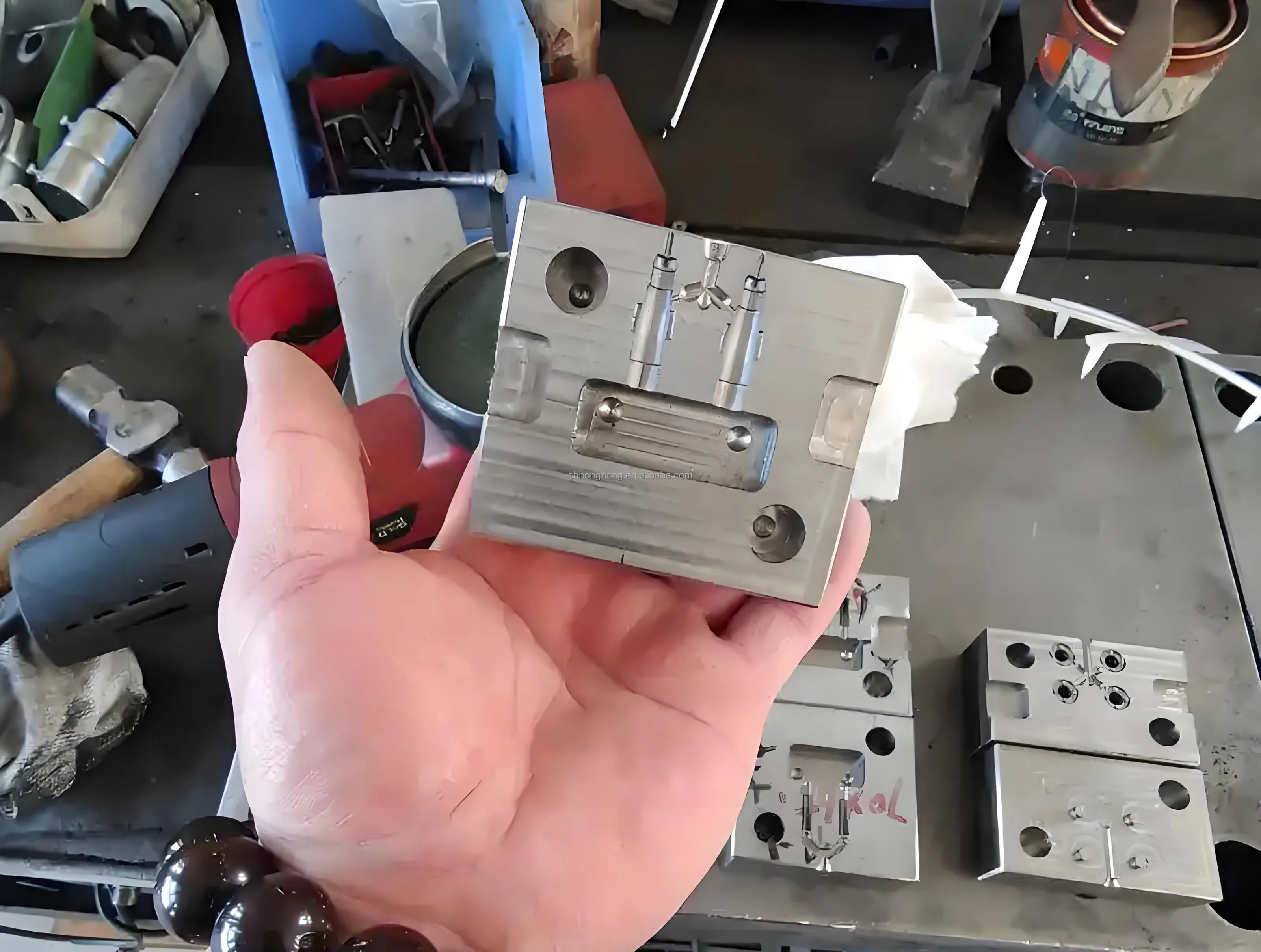 Mini piezas de moldeo por inyección, súper molde de inyección de escritorio, pequeña máquina de moldeo por inyección