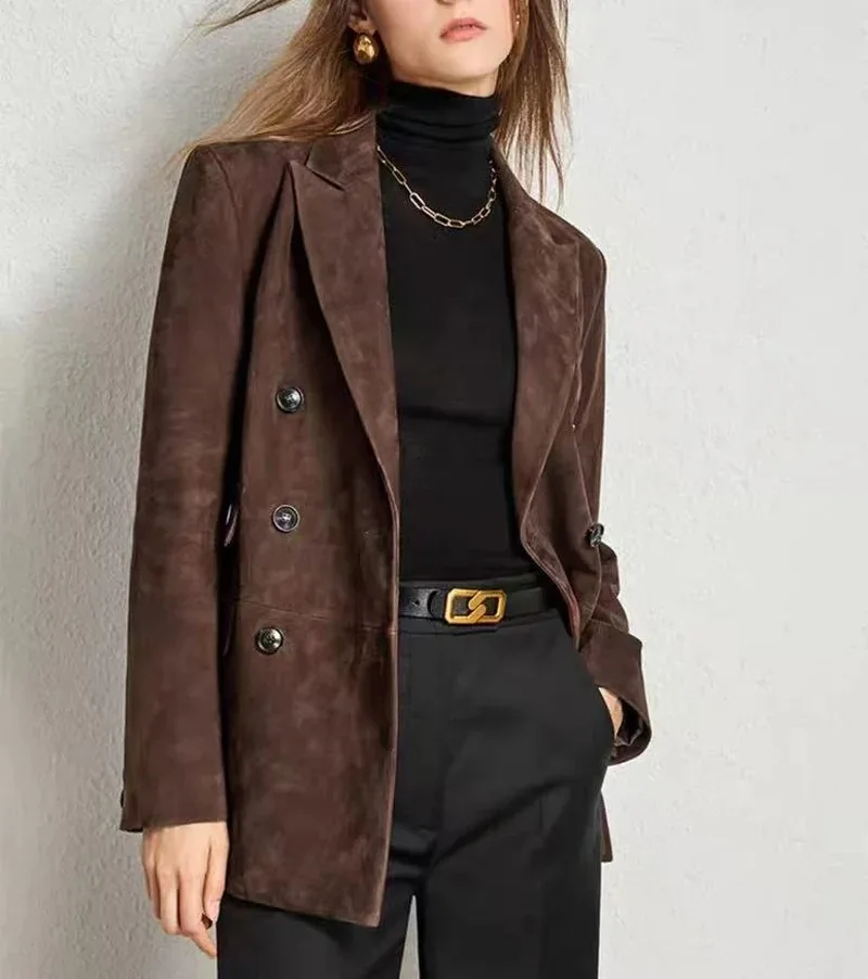 Luxuriöse High-End-Kind-Wildlederjacke für Damen, Wintertaschen, Schlankheitsmantel, gefüllt mit Maulbeerseide, tiefem Kaffee, warme Weste