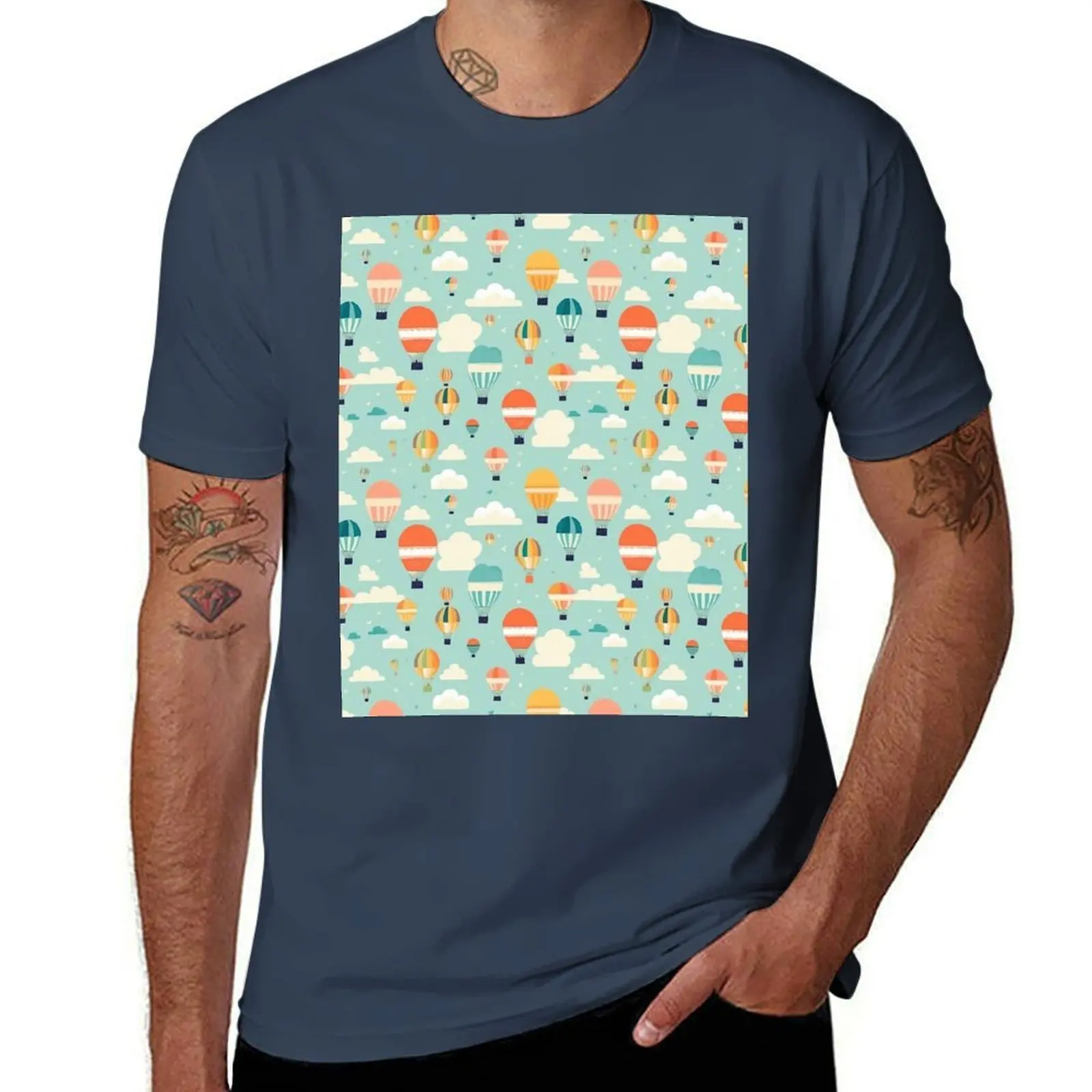 

Hot Air Balloon Pattern Cute Colorful Vintage Retro T-Shirt Large Size Soft Cotton T-Shirt