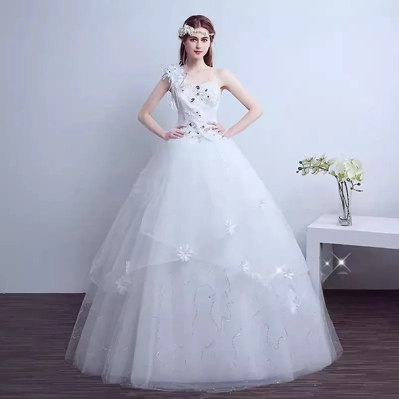 It's Yiiya White Wedding Dresses Cheap One Shoulder Crystal Lace up Bling Princess Floor-length Plus size Bride Ball Gown XN077