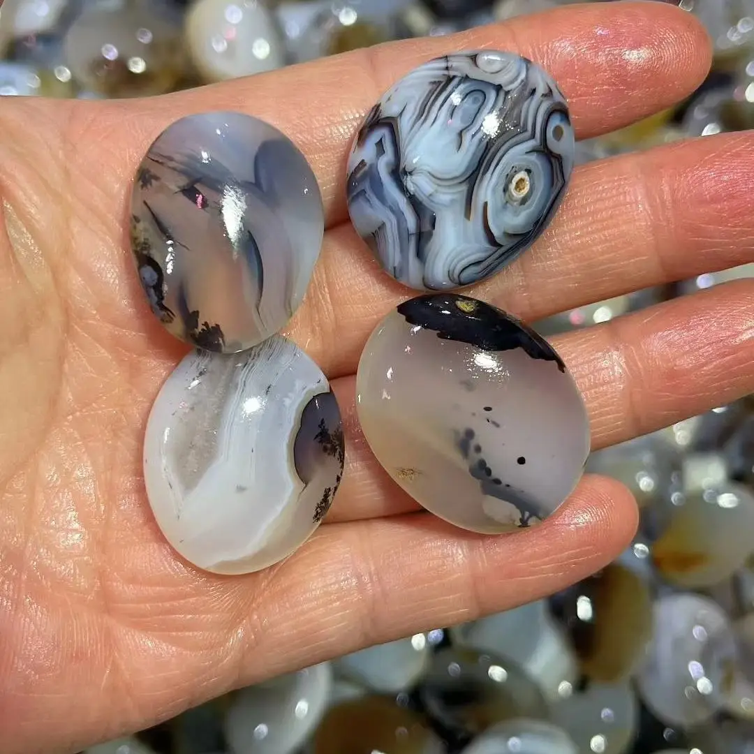 

Hot Sell Natural Ocean Chalcedony Tree Agate Polishing Gravel Stones Crystal Palm Stone Decorations Cute Pebbles Gardening Decor