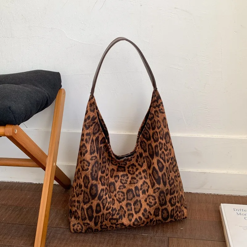 trendy-fall-underarm-bag-women's-large-capacity-leopard-print-tote-bag-for-commuting-work-single-shoulder-bag-suede-material