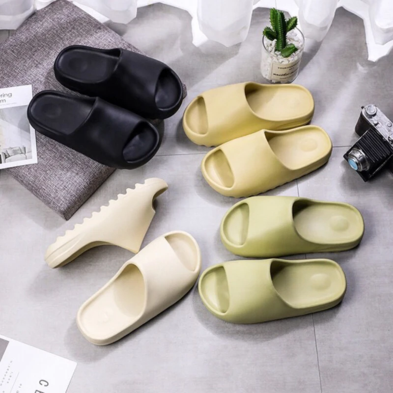 

HYRAX-Non-Slip Mute Soft Sole Sandals Men Women Indoor Slippers Extra Thick Bottom, Shower Room Lovers, Home Fashion, Summer