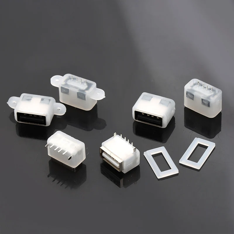 AF10.0 Женское сиденье Водонепроницаемая горизонтальная 90-градусная вставная плата DIP4P с колонкой и ушками 180-градусный USB-разъем