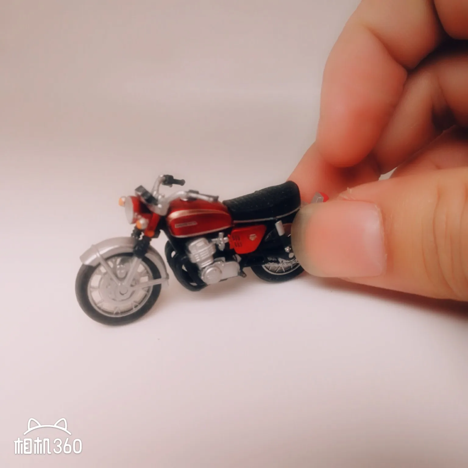 miniature model motor cycle car