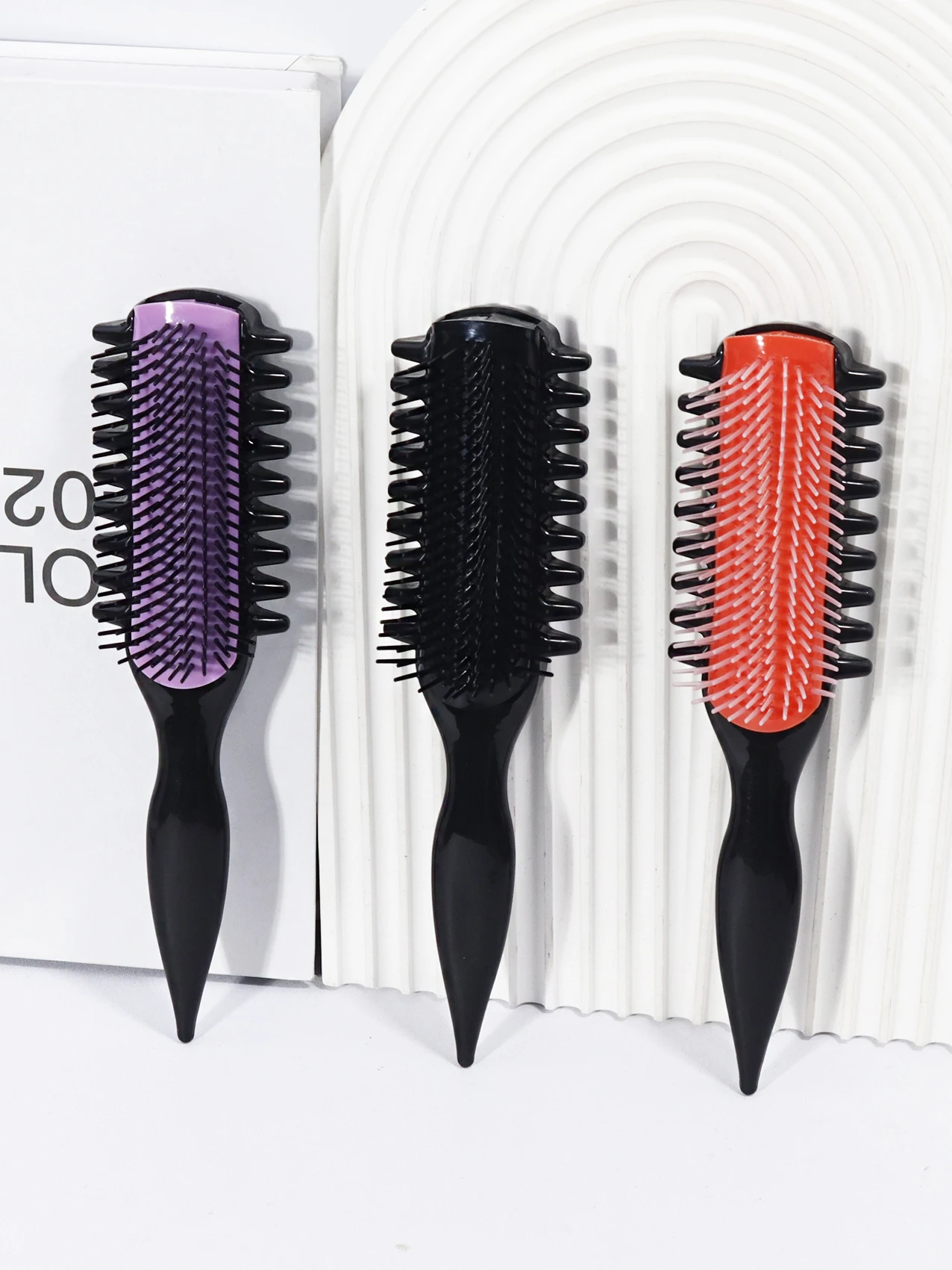 Multi tooth nine row nylon comb, curling comb, nylon bristles, anti-static and heat-resistant, special for real hair wigs