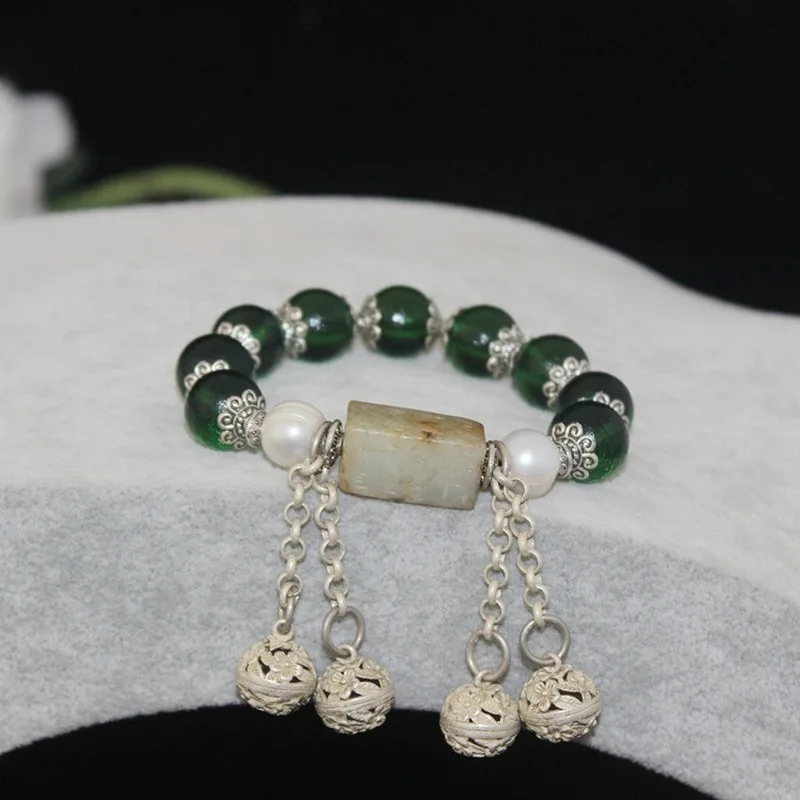 imitation-of-qing-dynasty-green-bracelet-glass-paired-with-hetian-jade-and-ancient-characters