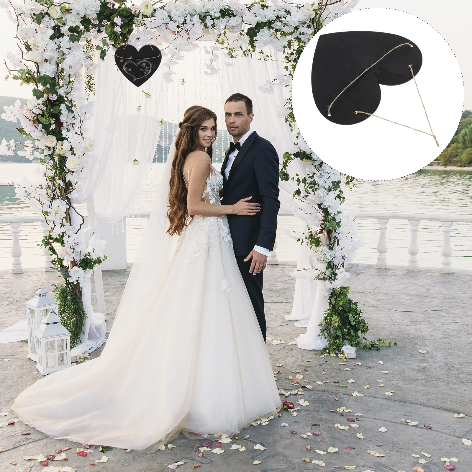 

2Pcs Chalkboard Sign Wooden Hanging Chalkboard for Message Notice Writing Blackboard Decor Erasable Home Kitchen Office Use