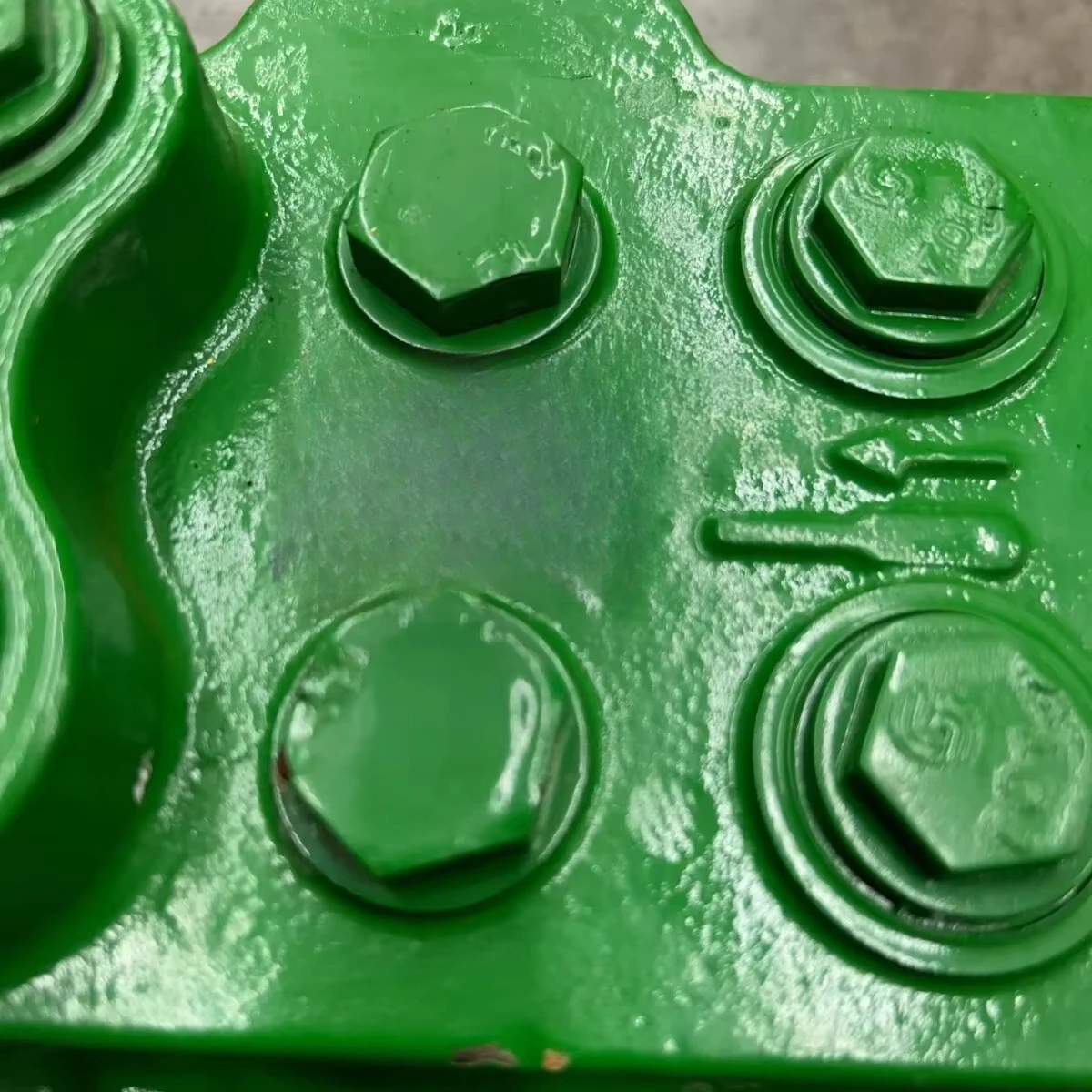 

Гидравлический селективный регулирующий клапан для тракторов 5075, 5085, 5093, 6095 SJ14315