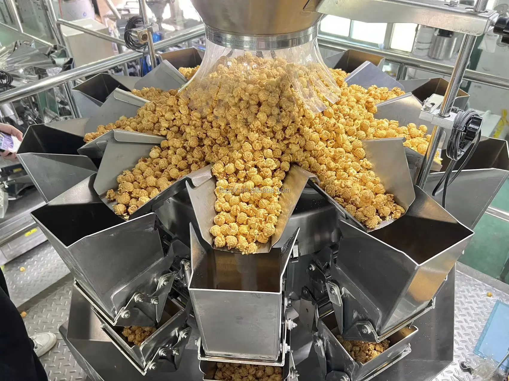Certification Automatic Fill Seal Packing Machine Dry Wet Noodle Fresh Macaroni Pasta Multihead Weighing Filling Packing Machine