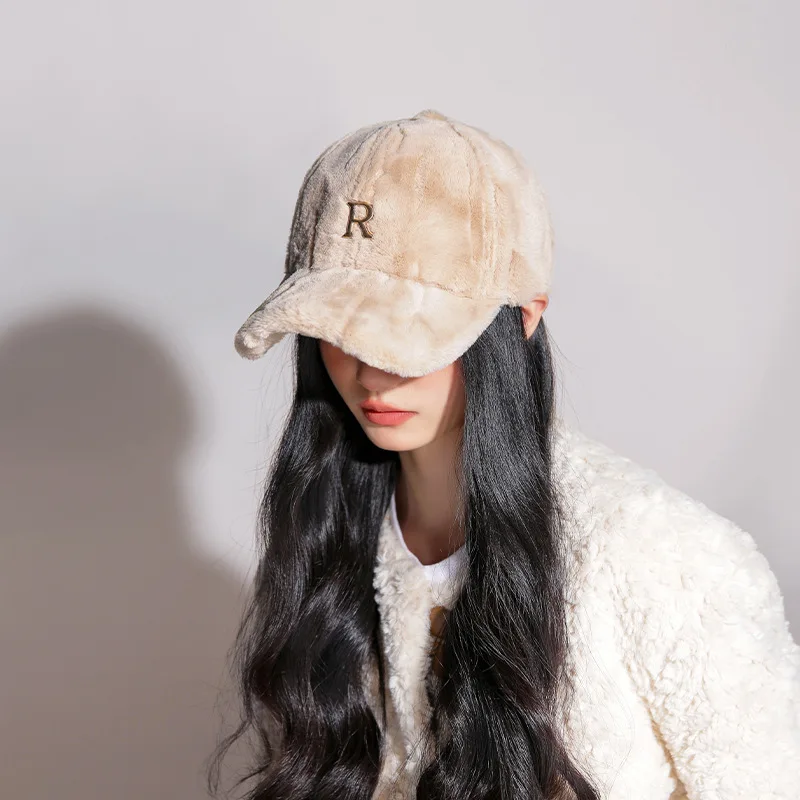 Metal Letter R or C Imitation Rabbit Hair Duck Tongue Hat Women\'s Warm Thickened Fashion Plush Baseball Hat Men