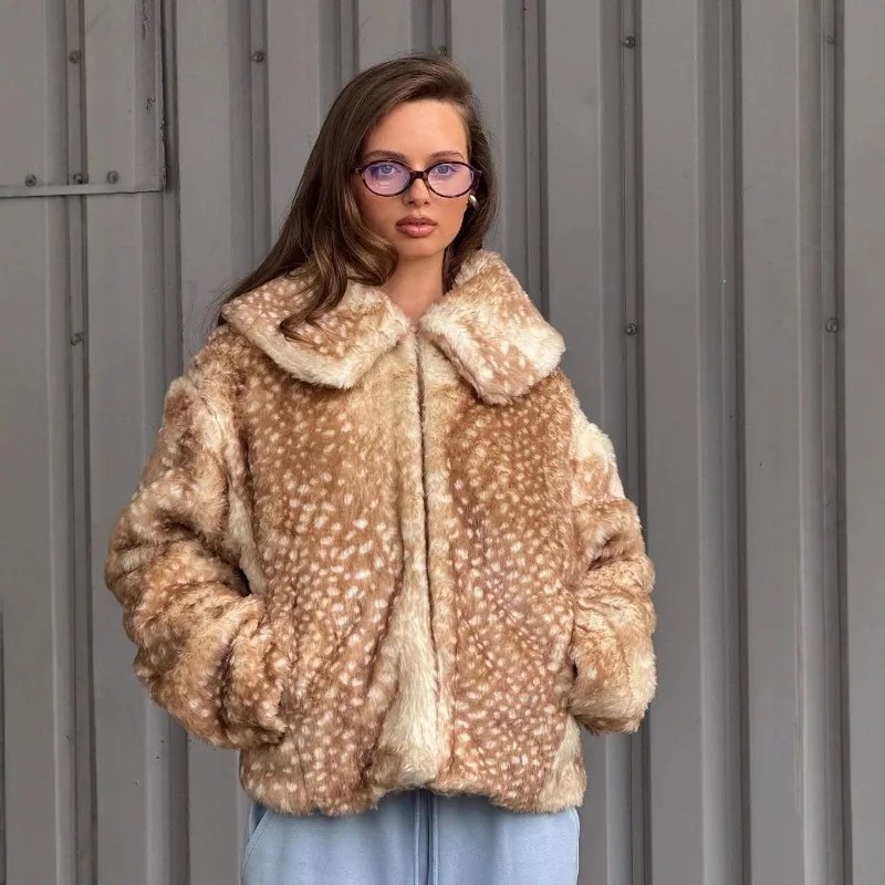 

Autumn and Winter New Women's High Street Fashion Jacket Temperament Warm Lapel Short Color Matching Fur Leopard Print Jacket