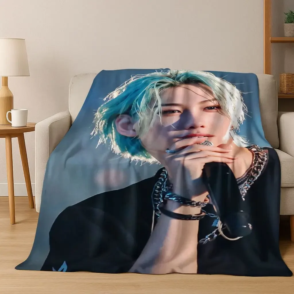 cobertor-de-flanela-d-print-stray-kids-kpop-star-felix-cobertor-macio-e-quente-para-quarto-sala-de-estar-viagem-camping-presente-para-piquenique