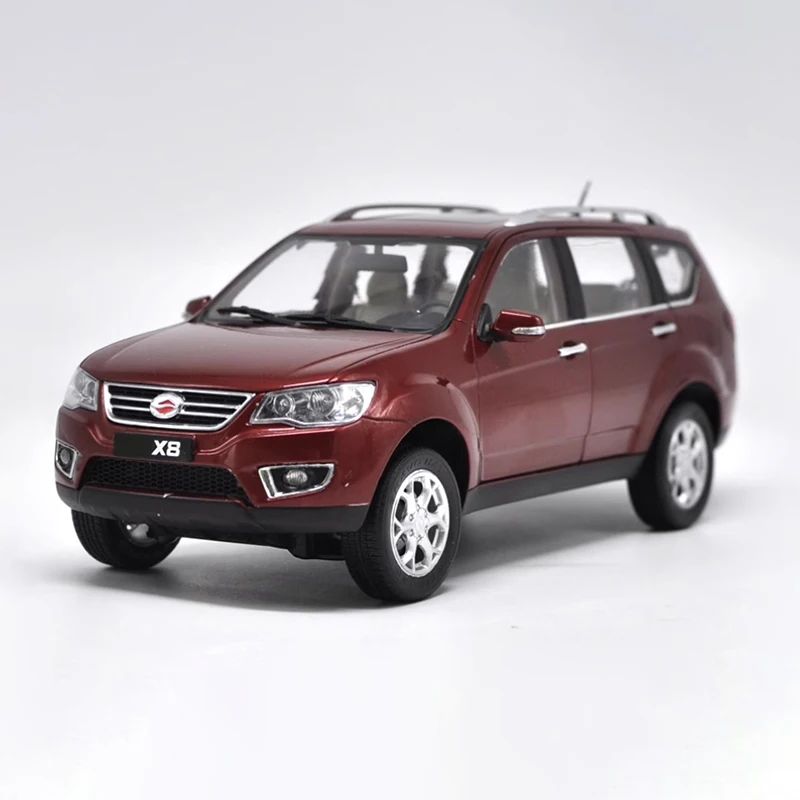 

Diecast 1:18 Scale Lufeng X8 SUV Alloy Car Model Simulation Toy Finished Product Gift Collection Static Model Display