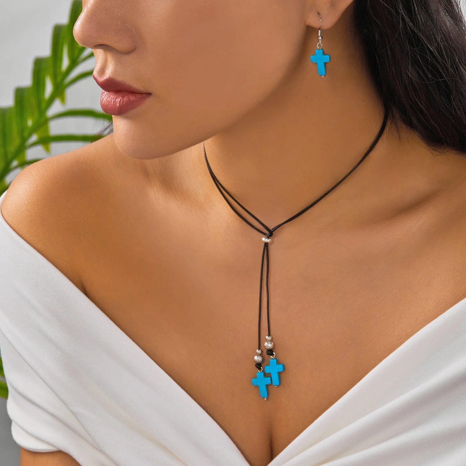 

Vintage Handmade Cross Turquoise Necklace Earring Set for Women Natural Stone Charm Pendant Set Party Jewelry Accessories