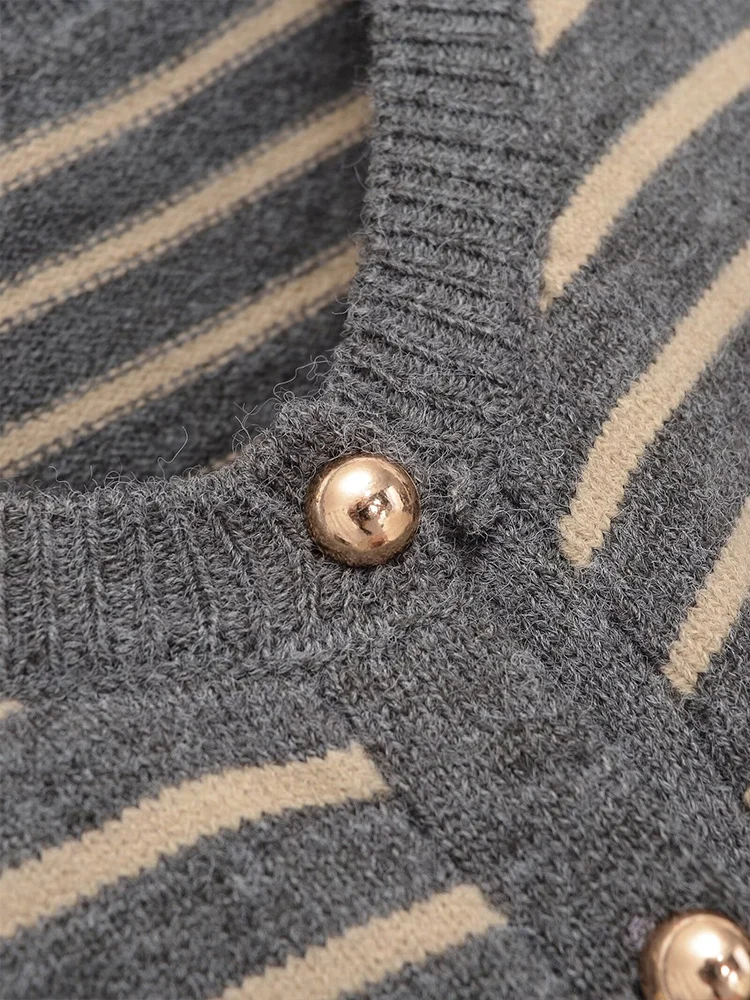 European style new women's fashion versatile temperament striped round neck knitted cardigan sweater jacket