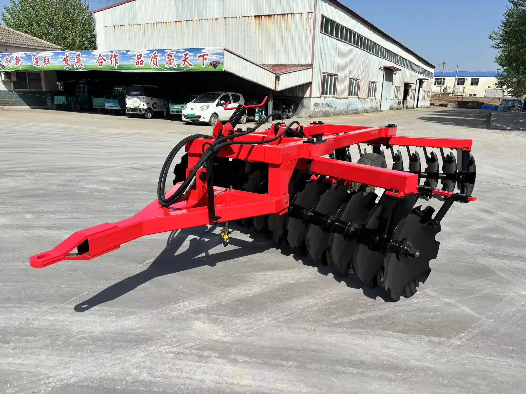 Small Farm Ploughing Machine Mini Plough Tractor Tow Behing Hydraulic Disc Harrow