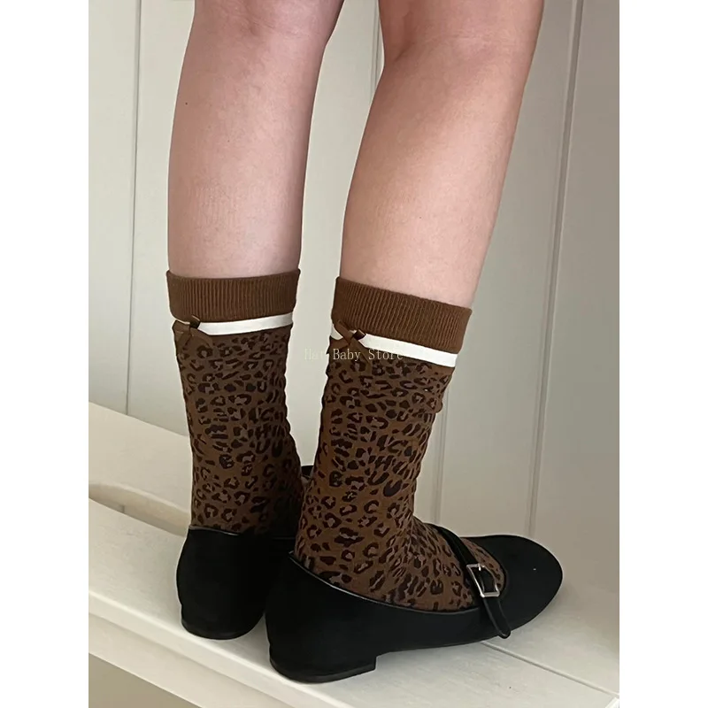 Leopard Printed Socks Women Bandage Ribbon Bow Y2k Girls Middle Tube Socks Japanese Fashion Harajuku Retro Streetwear Long Socks