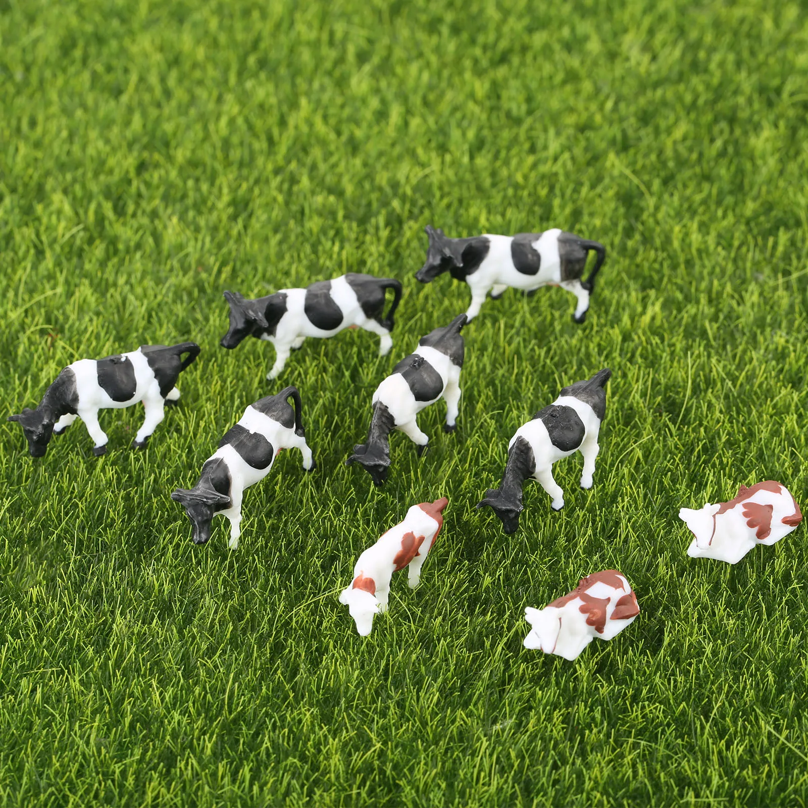 10pcs Multicolor 1:87 Model Cattle HO Scale Model Train Building Layout Painted Animal Figures Horse Model 20mm For Train House