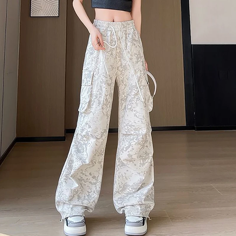 

Fashion Printed Pockets Camouflage Casual Pants Female Clothing 2025 Summer New Loose Young Style High Waist Cargo Pants