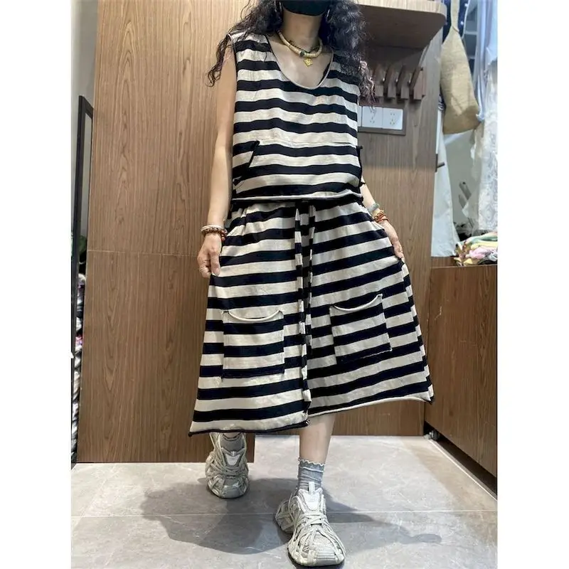 Oversized Sets for Women Summer Trend Fashion Striped Sleeveless Vest and Elastic Waist Seven Quarter Pants Casual 2 Piece Suits