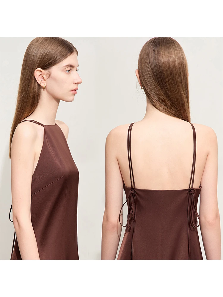 Amii ミニマリズム レディース ワンピース 2025 女性用 夏新作 キャミソールワンピース エレガント モダン スリム 無地 ファッション レディース服 12452057