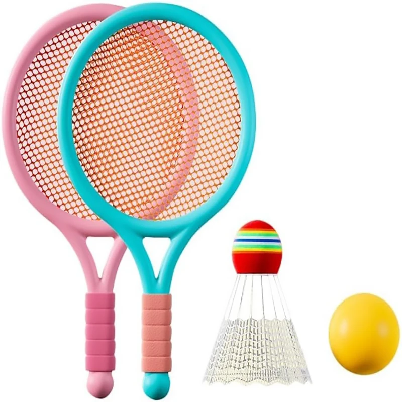 Portable Badminton Rackets And Sticks, Suitable For Competitions, Made Of Durable Materials And With A Long-lasting Grip.