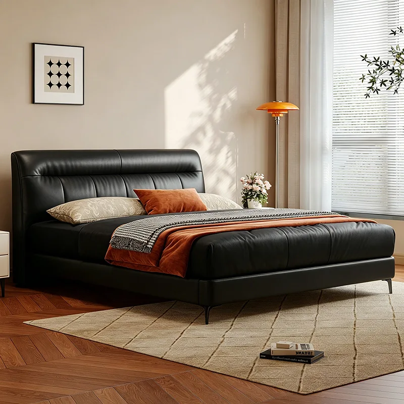 The first layer of cowhide is simple, modern cream wind soft bag, flush edge small apartment leather bed