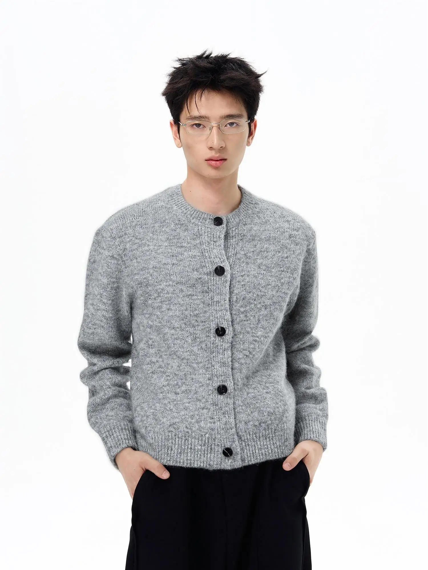 

Мужской вязаный кардиган в американском ретро-стиле, свободный повседневный свитер для осени и зимы, комфортный и стильный топ для отдыха