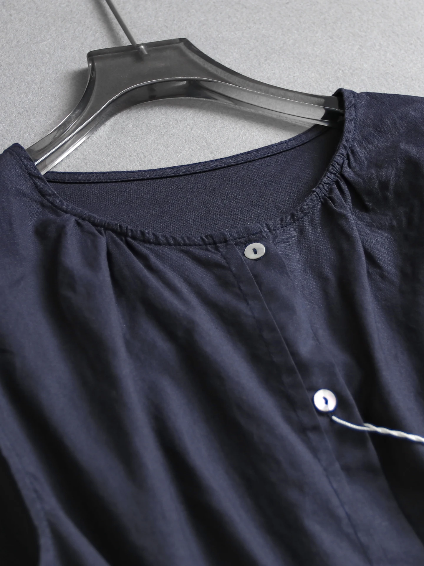 Pure Color Linen Cool Feeling round Ne Svel irt Women's Faion Set with Polka Dot f Skirt Two Piece Suit C736