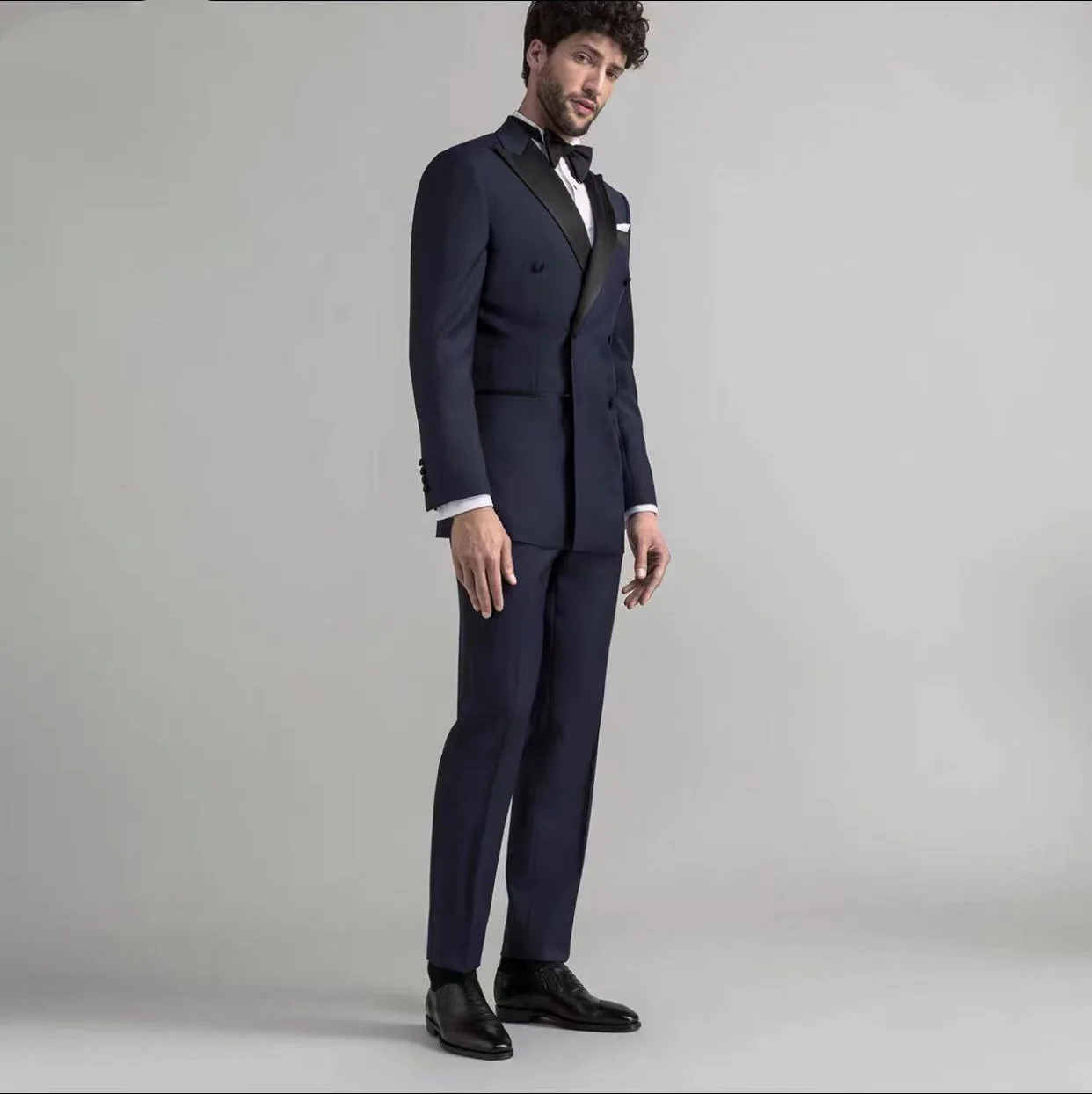 

Double Breasted Men's Suit Fit Fashion Wedding Suit Men's Prom Blazer Groom Tuxedo Jacket with Pants