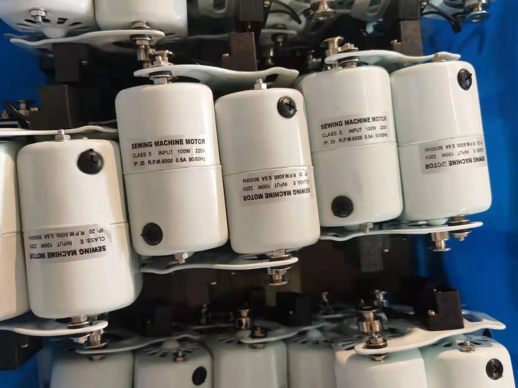 Multi-Function Mini Sewing Machine with  Steel Body Good Quality   JH307