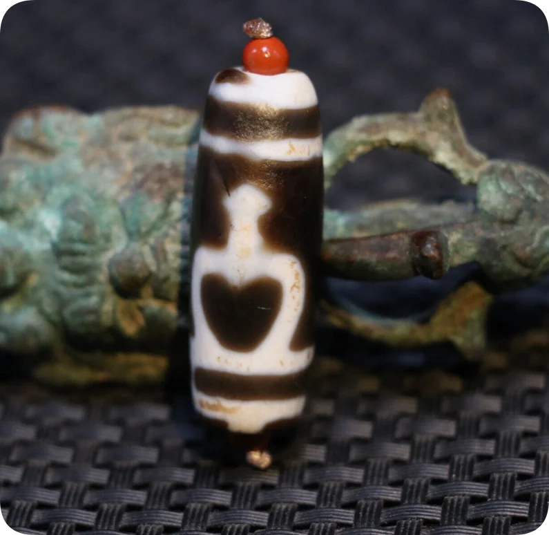 Energy Tibetan Old Agate Aquarius Treasure Bottle dZi Bead Pendant Totem BG 36MM