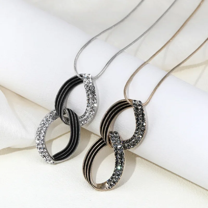 قلادة طويلة دائرية هندسية جديدة تمامًا، مناسبة لسلاسل السترات النسائية في الخريف والشتاء